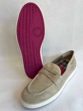 Cole Haan Nantucket 2.0 Penny Loafers Tan Womens Shoe Size 11
